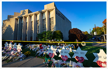 Pittsburgh, Pennsylvania / USA – Oct 30 2018: A makeshift shrine to the victims of Saturday's deadly shooting outside of Tree of Life synagogue in Pittsburgh.